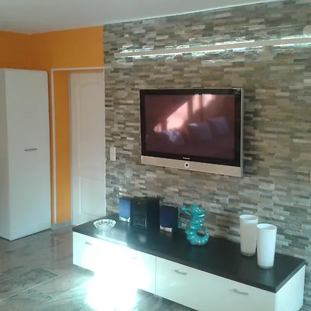 Ferienwohnung Weiss דירה