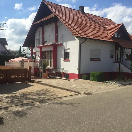 Ferienwohnung Weiss רוסט