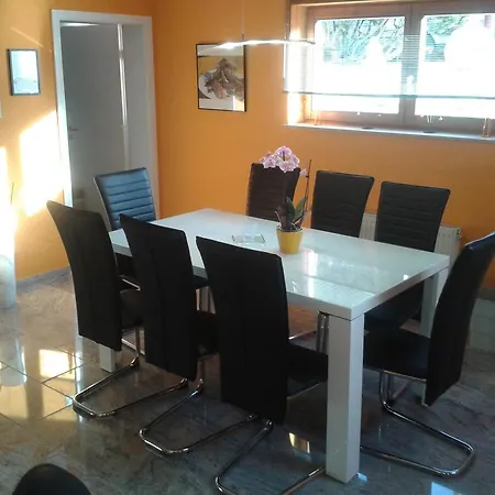 Ferienwohnung Weiss רוסט